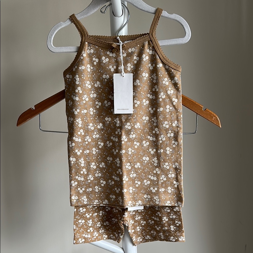 ✨NEW Jamie Kay Singlet & Bike Shorts Set